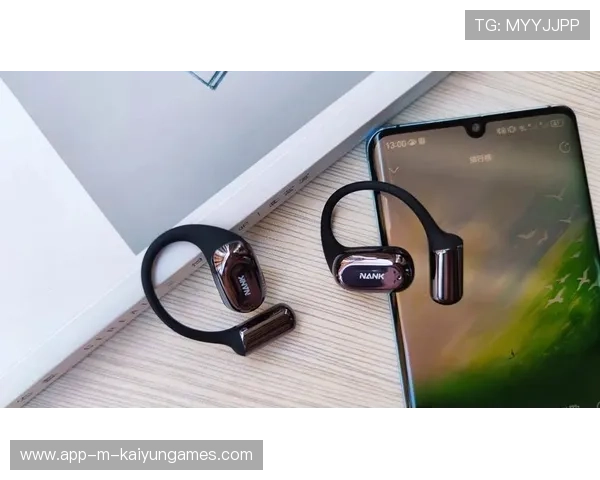 技术革新首登阵：AI越位与裁判耳机摄像头试用