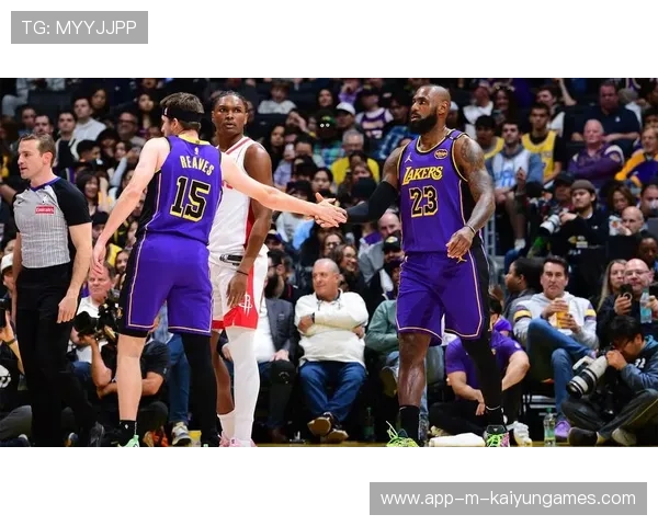 NBA“老詹VS新王”焦点战：跨时代对飙引爆全网直播